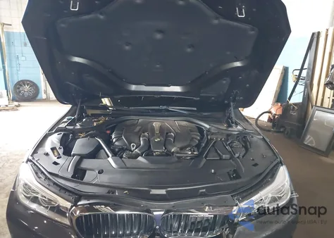 2016 BMW 750I xDrive z USA, uszkodzony, nr VIN WBA7F2C59GG420256